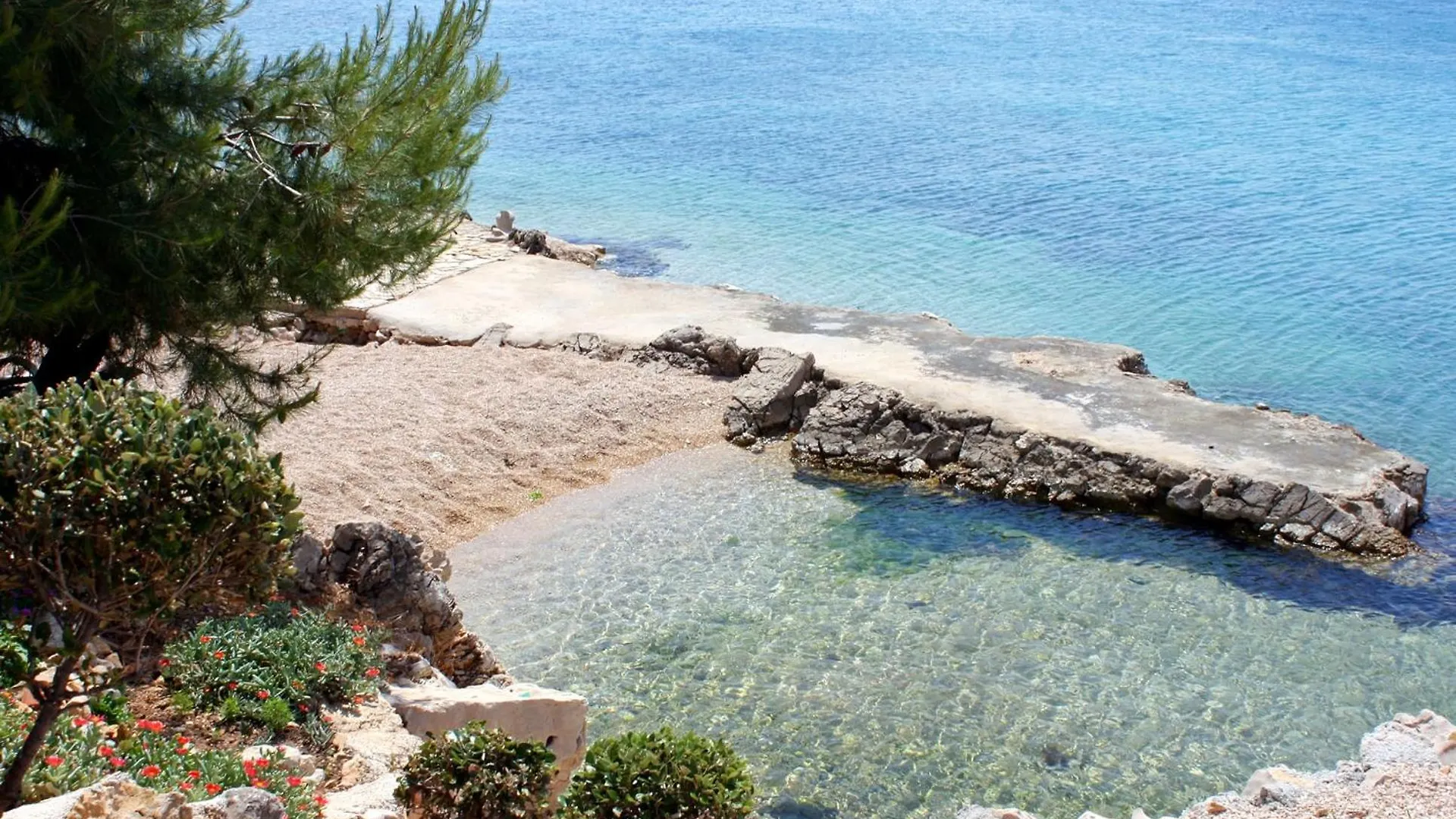 コラン Seaside House For Families With Children Mandre, Pag - 22604ヴィラ 別荘