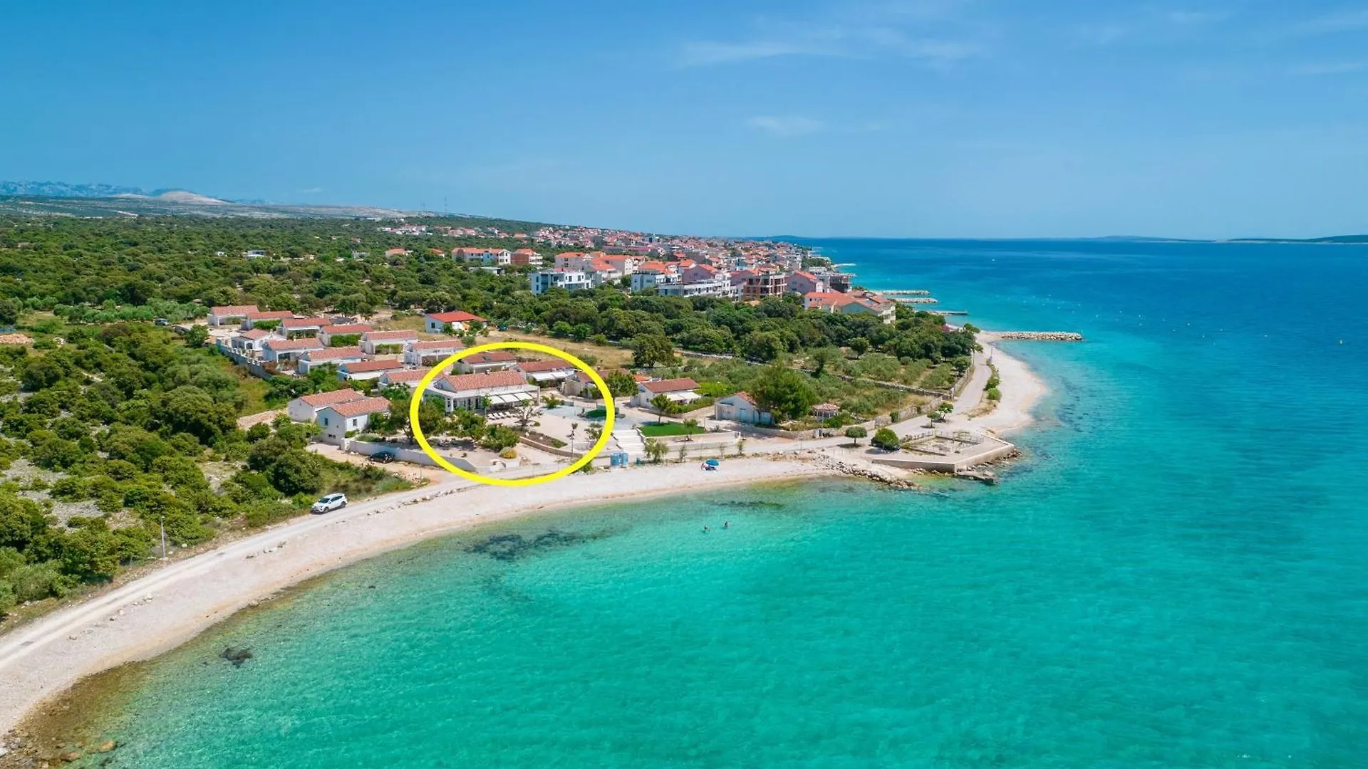 Villa Seaside House For Families With Children Mandre, Pag - 22604 Kolan